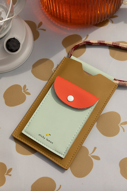 Sticky Lemon: Phone pouch xl | pool green + apple red + leaf green