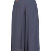 Blutsgeschwister: Culottes In Full Bloom | Street-smart girl
