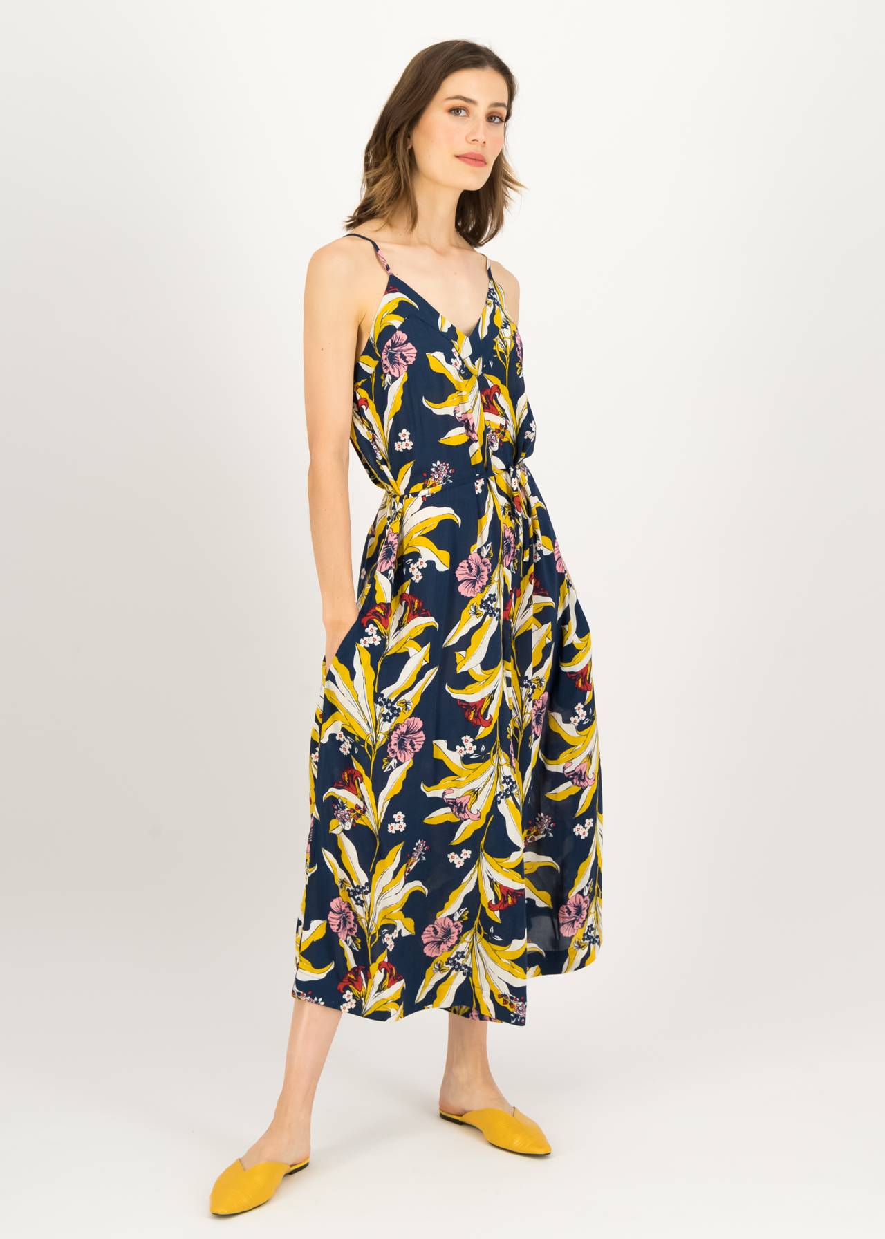 Blutsgeschwister: Jumpsuit Kiss me Baby | Fleurs d'hibiscus