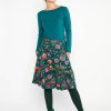 Blutsgeschwister: Circle Skirt Romance Rules the World | romantic mountain garden
