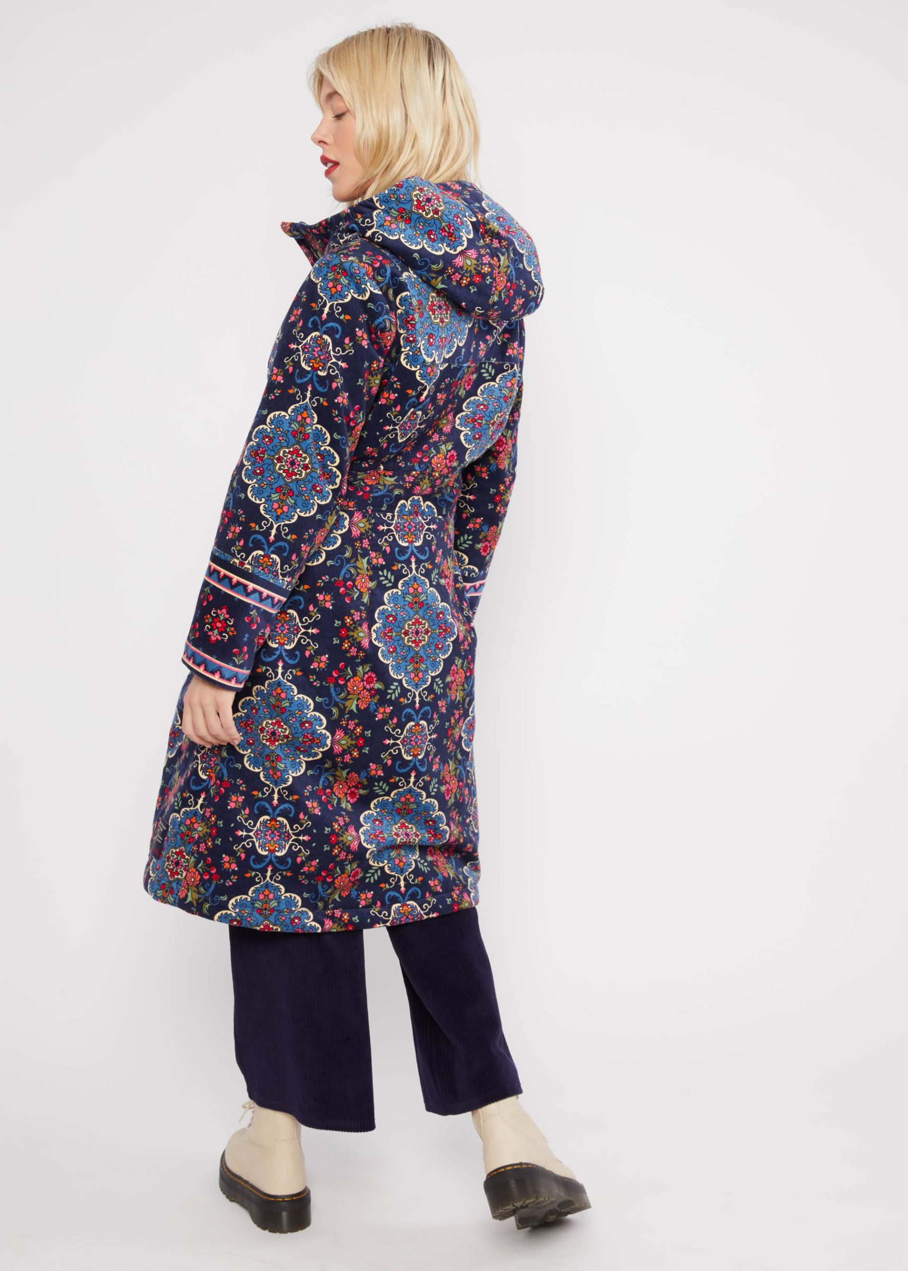 Blutsgeschwister: Winterjas Sherwoods Fairest | Carpet of history Blutsgeschwister: Winterjas Sherwoods Fairest | Carpet of history