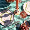 All the Luck in the World: Bord met Slang en Sterren