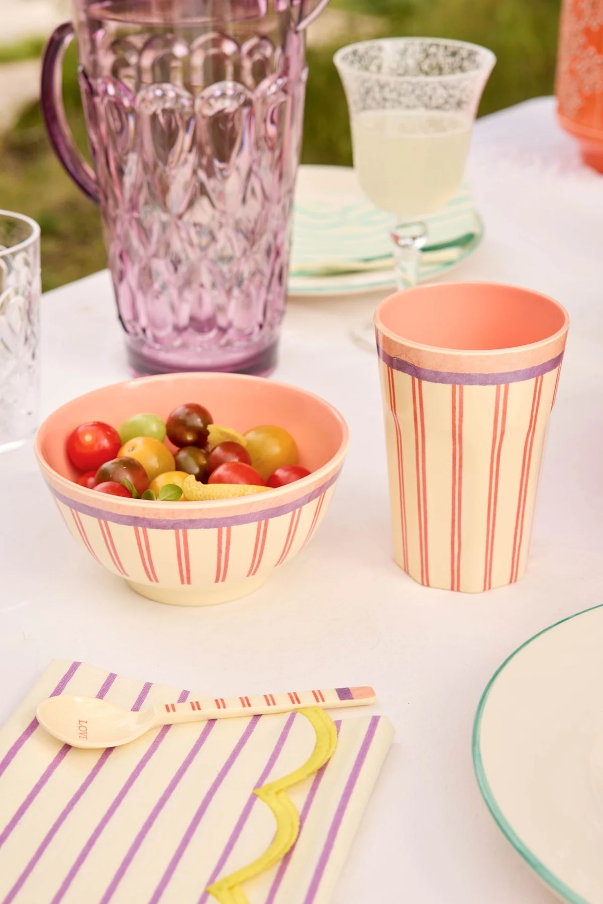RICE: Medium melamine kom - Stripey Love Print MELBW-STLO RICE: Medium melamine kom - Stripey Love Print MELBW-STLO