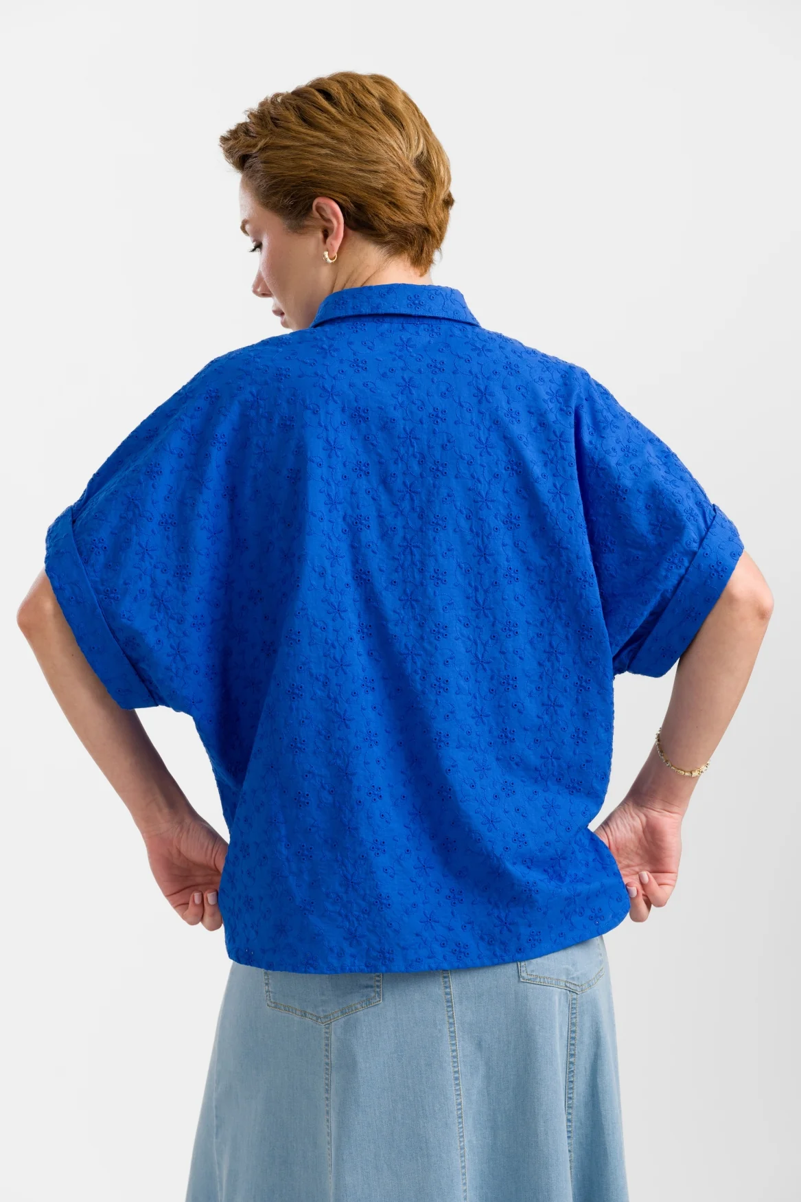 LaLamour: Jill Blouse | Broidery Blue LaLamour: Jill Blouse | Broidery Blue